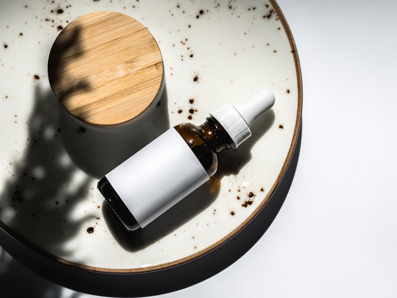 Hyaluronic Acid in Qatar: Why Your Skin Needs It