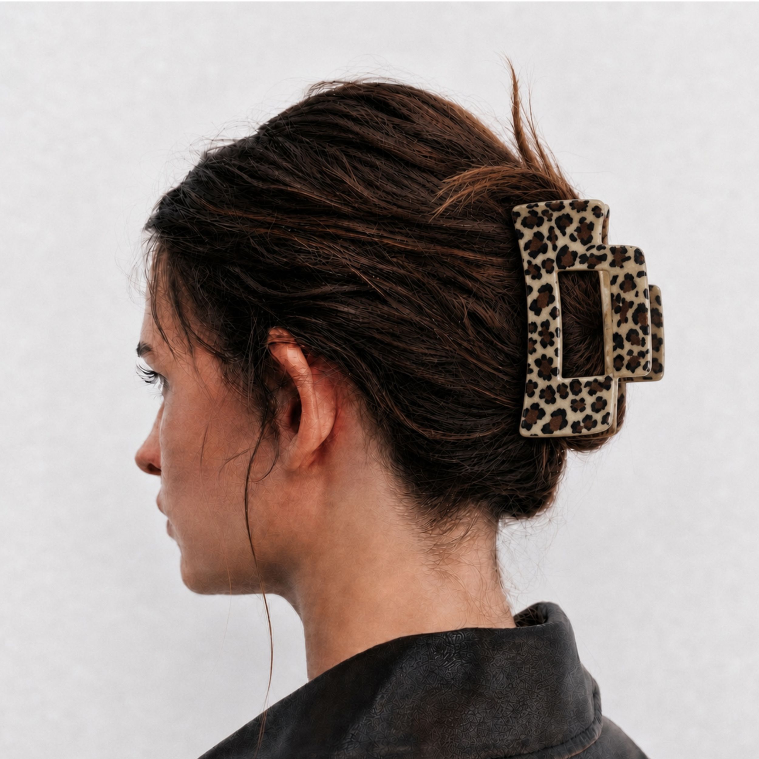 Why Chunky Claw Clips Are the 2026 Hair Essential